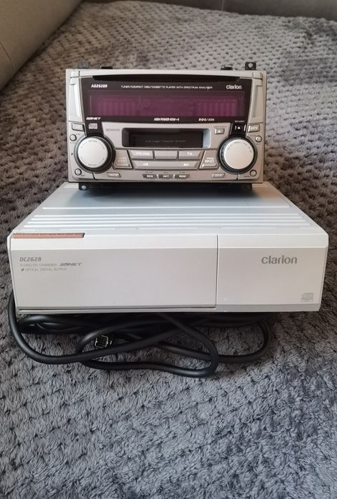 Zestaw Clarion, radio i zmieniarka