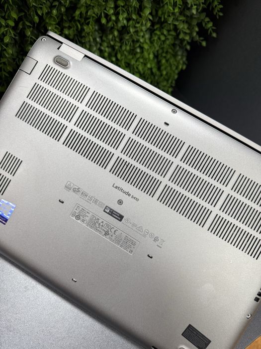 Ноутбук Dell Latitude 5410 i5-10210 8/256 ssd