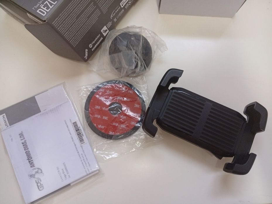 GPS Garmin dēzl LGV710
