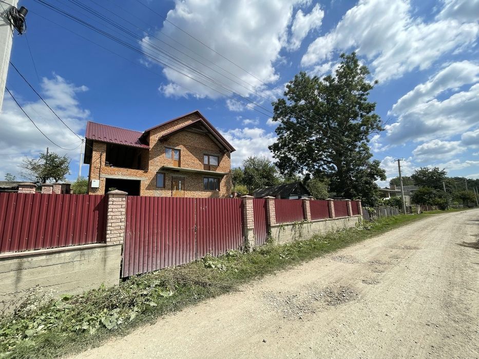 Продаж.Без комісії! Окремостоячий будинок. С Підгороднє.