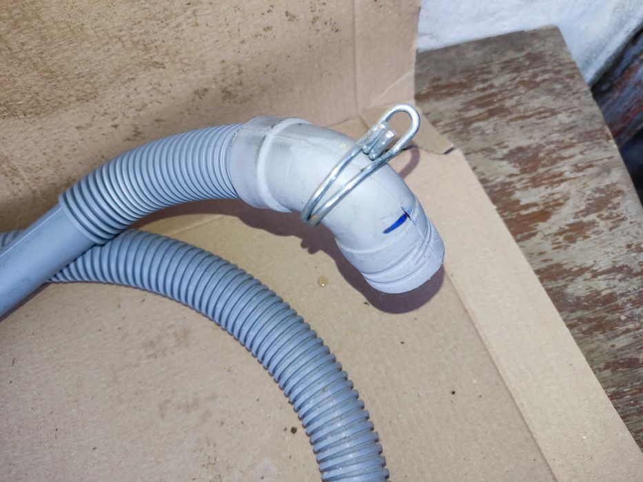 Шланг сливной original  Whirlpool AWS61212