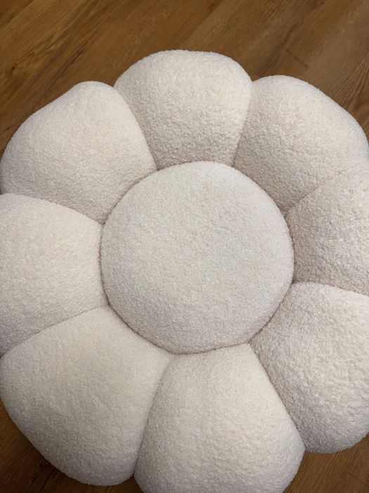 Puff Almofadado Branco