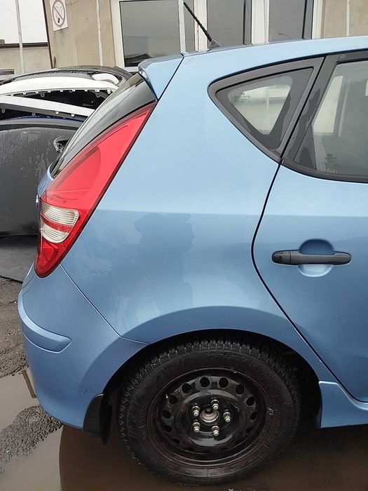 Hyundai I30 I 1.6CRDi 2011r.Błotnik tylny prawy-ćwiartka.