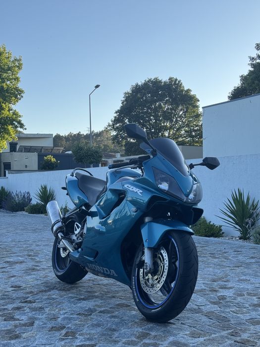 Honda CBR 600f4i