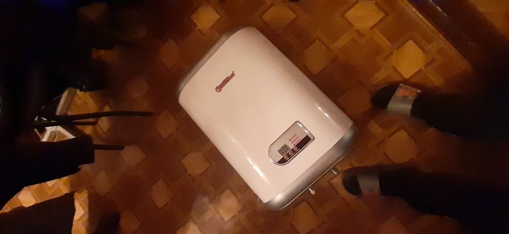 Електроводонагреватель