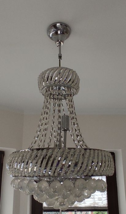 Żyrandol kryształowy kule