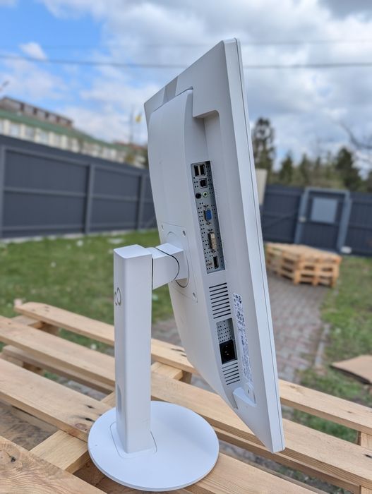 Бюджетний Монітор Fujitsu B24-8 TE Pro/FHD/IPS/24"/стильний