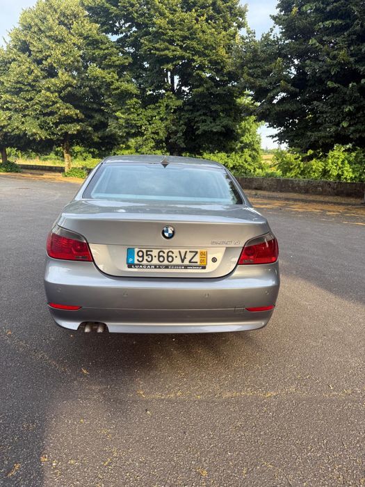 Bmw 530d de 2004 com 156 mil km reais