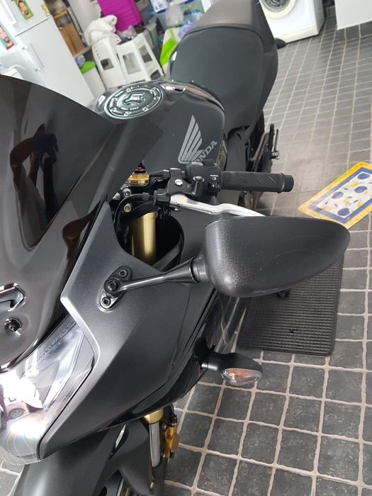 Honda CBR 600F 2011 – 28.000 km – Histórico Honda – Pneus novos
