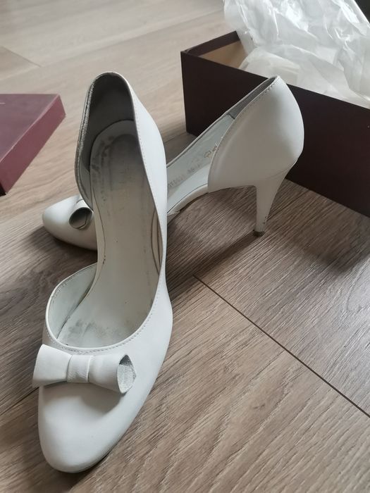 Buty ślubne białe, białe buty na obcasie
