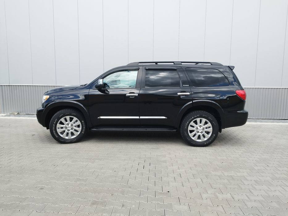 Toyota Sequoia Platinum 4x4