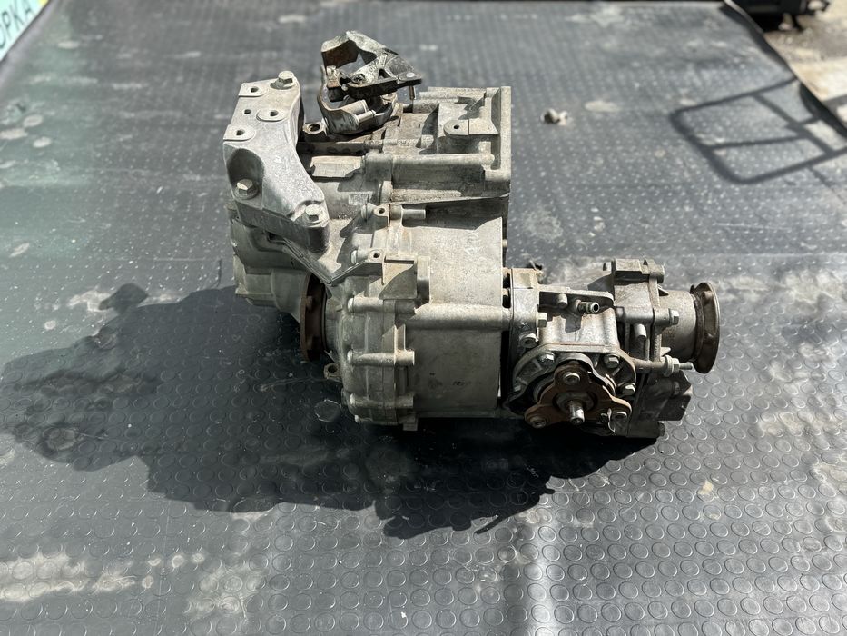 коробка передач МКПП КПП 2.0 tdi 4x4 4motion passat golf skoda a5
