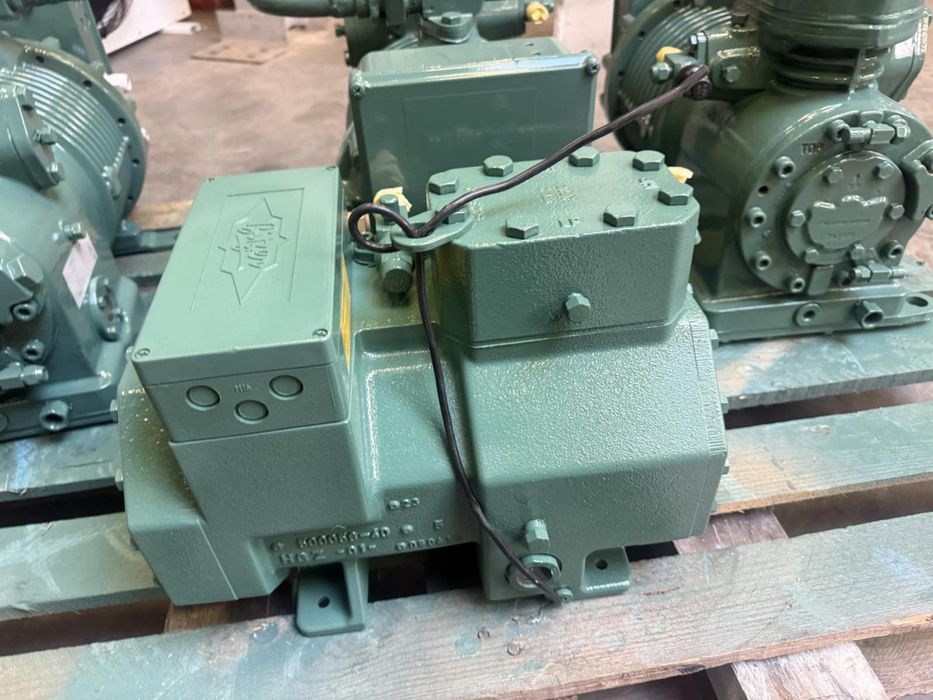 Компресор Bitzer 2HES—2Y б/в