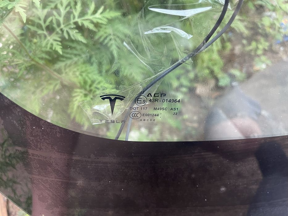 Лобове скло Tesla MS plaid автопілот 3,5