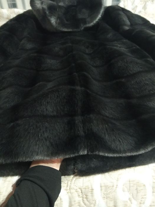 Шуба из эко меха