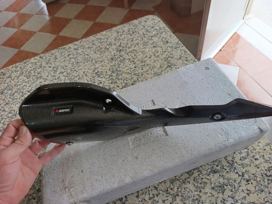Ponteira Akrapovic GSX S1000
