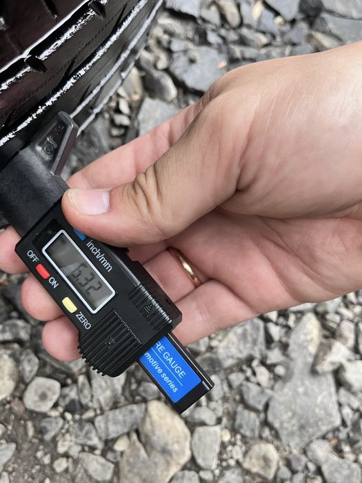 Диски Renault Ваз Dacia  4.100 R17 з літньою гумою 205.55R17