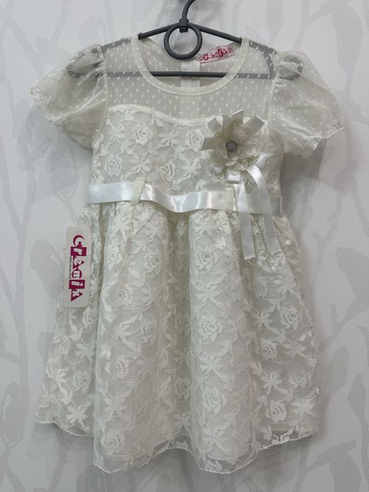 Сукня святкова на дівчинку, розміри з 86 до 134 (8 фото в каруселі)