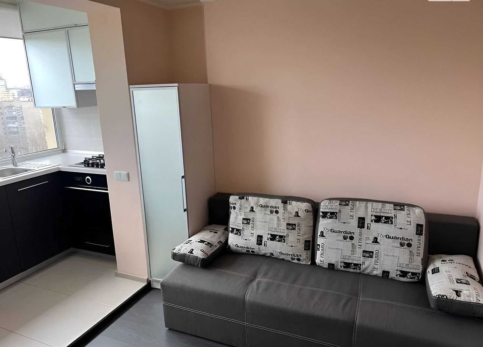 Оренда 1-к квартири на вул. Олекси Тихого