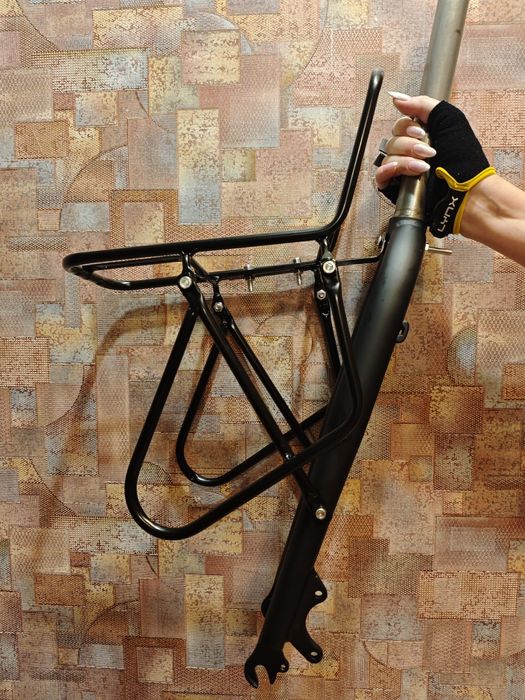 Вело багажник передний,на перед,стальной,до 15 кг