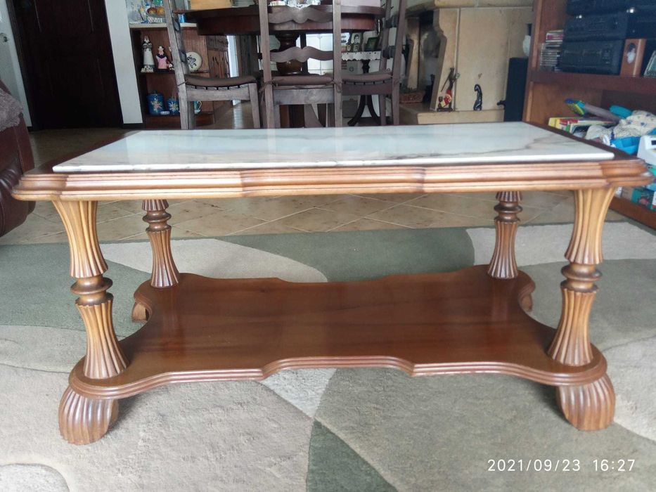 Mesa de Apoio de Sala de Estar