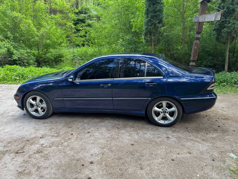 Продам обмін Mercedes w203 c230