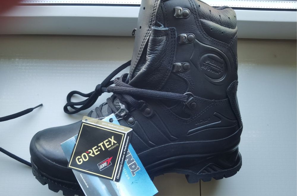 Продам нові Meindl