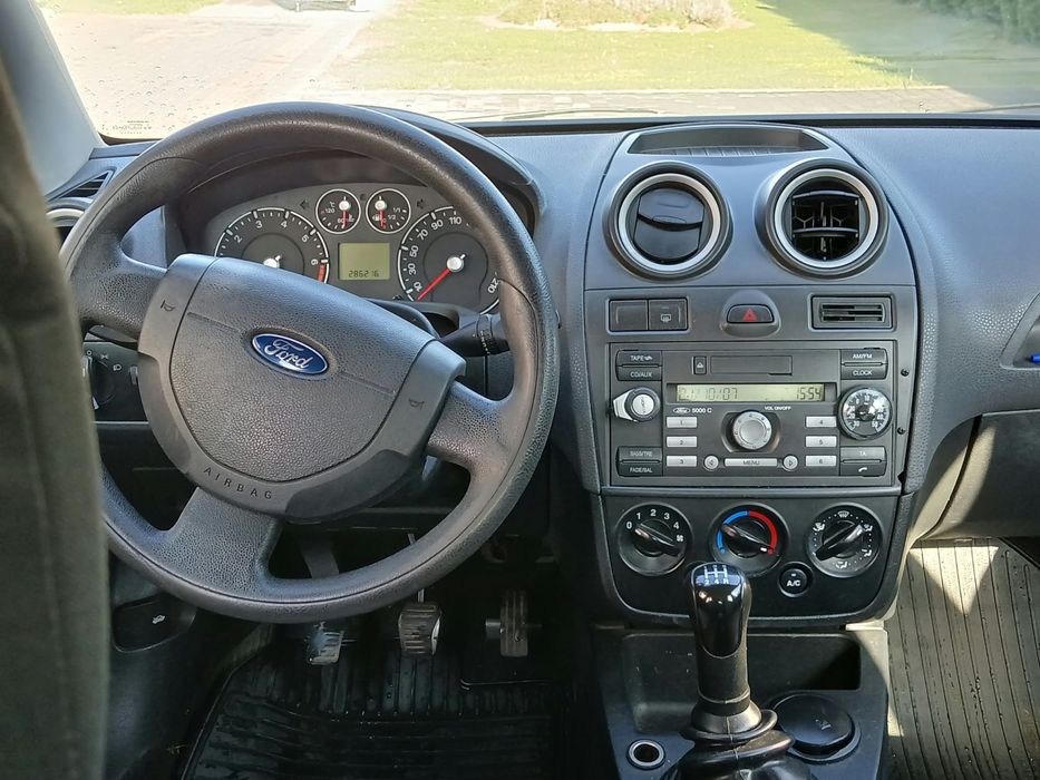 Ford   Fiesta.