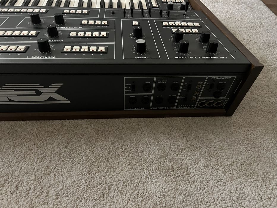 Elka Synthex midi