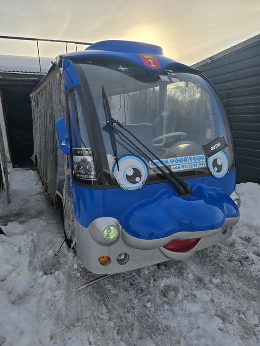 Pojazd wolnobieżny delfin 14 osobowy Melex eagle