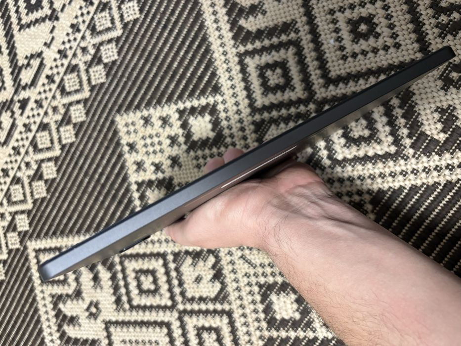 Планшет Acer Iconia Tab P10-11 Wi-Fi 64 GB