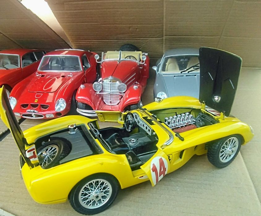 Коллекционная моделька авто Ferrari 250 testa rosa (1957)  1/18