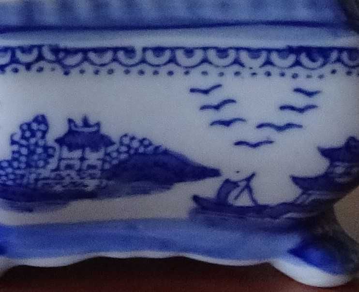 Terrina Decorativa Antiga (Com + de 25 Anos)