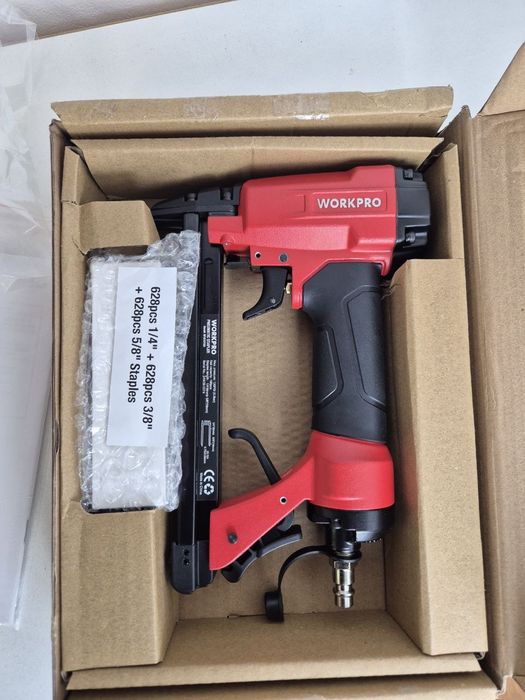 Пневматичний пістолет для скоб WORKPRO 22GA