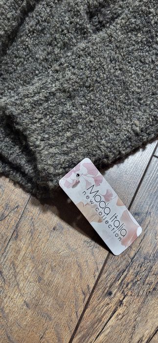 Grafitowy sweter damski baranek kaptur milutki uni