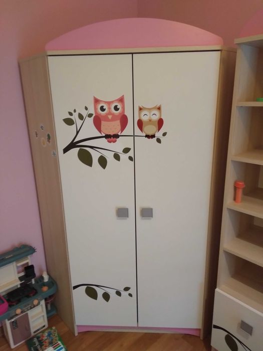 Szafa narożna z Sowami