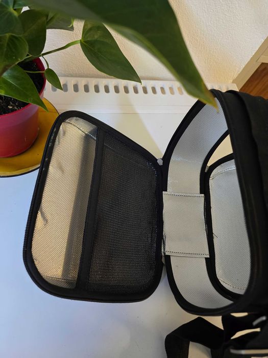 Lancheira Térmica com Alça ajustável – Nova sem Etiqueta