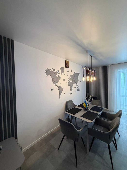 Продаж 3-кімнатної квартири з сучасним ремонтом | вул. Декабристів