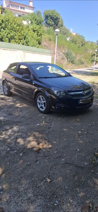 Opel astra h gtc