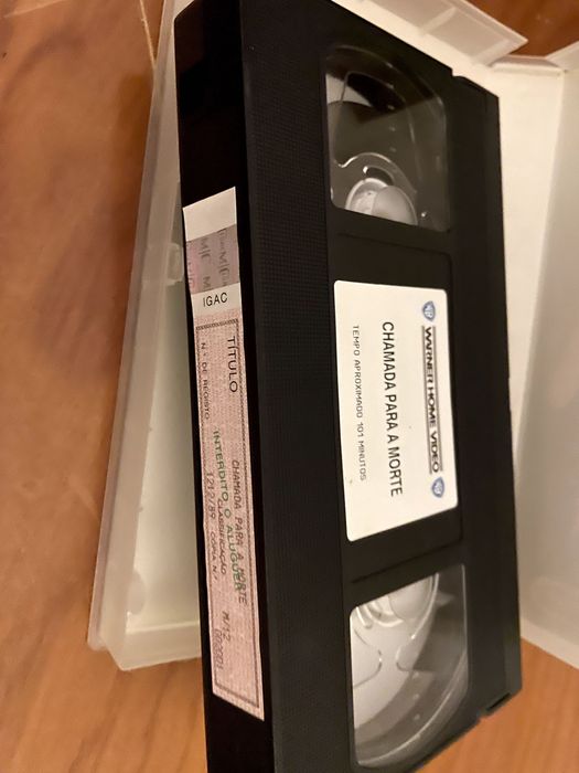 Conjunto de vários videos em VHS, incluindo Hitchcock - originais.