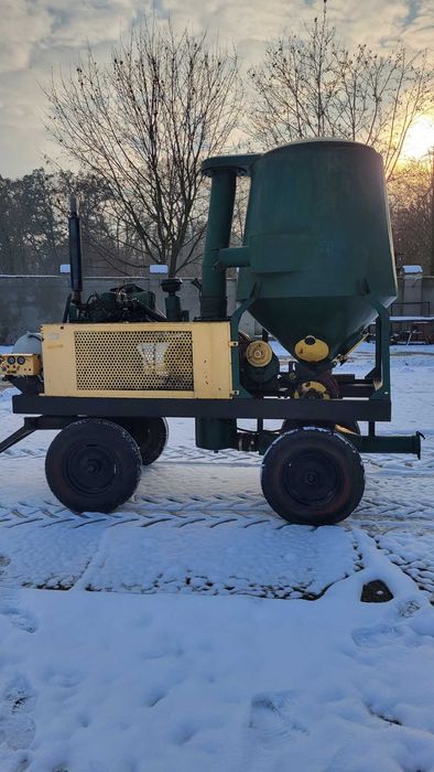 Dmuchawa ssąco-tłocząca PT-200D z silnikiem spalinowym