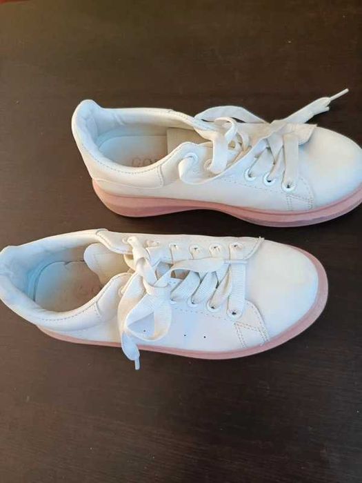Biało różowe sneakersy damskie 38