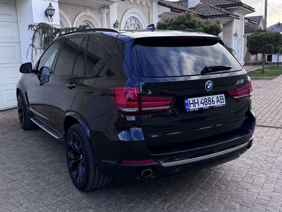 Продам BMW X5 F15 3.0 дизель 2014 год