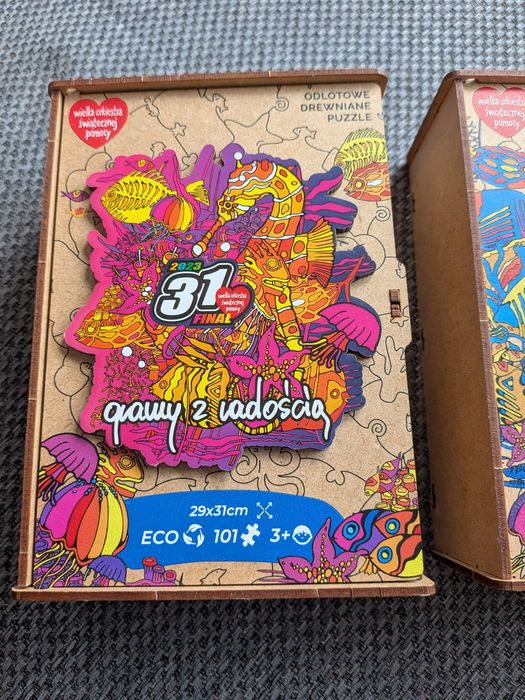 Drewniane puzzle WOŚP komplet 2 obrazków raz ułożone