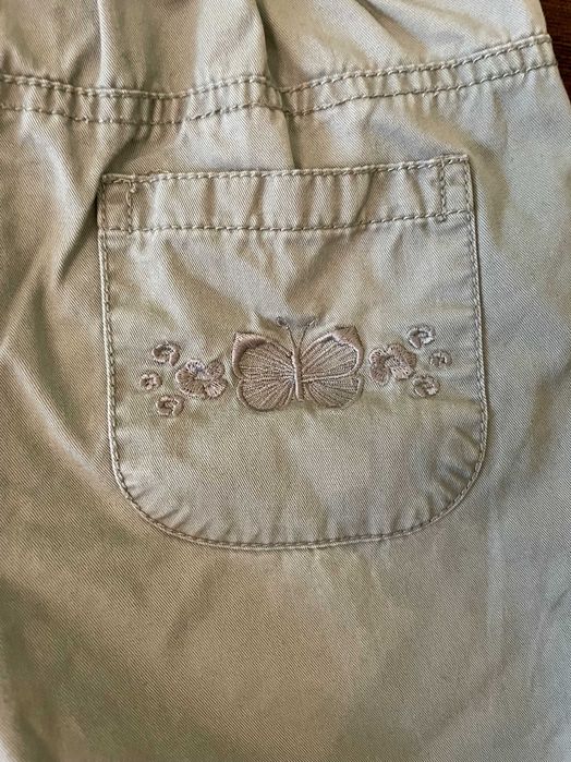 Spodnie khaki, motylki, H&M, rozm. 86