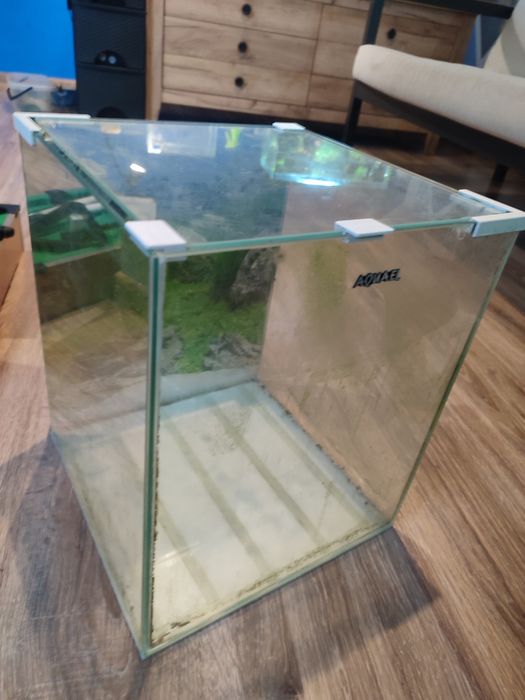 Akwarium ok. 30 litrów