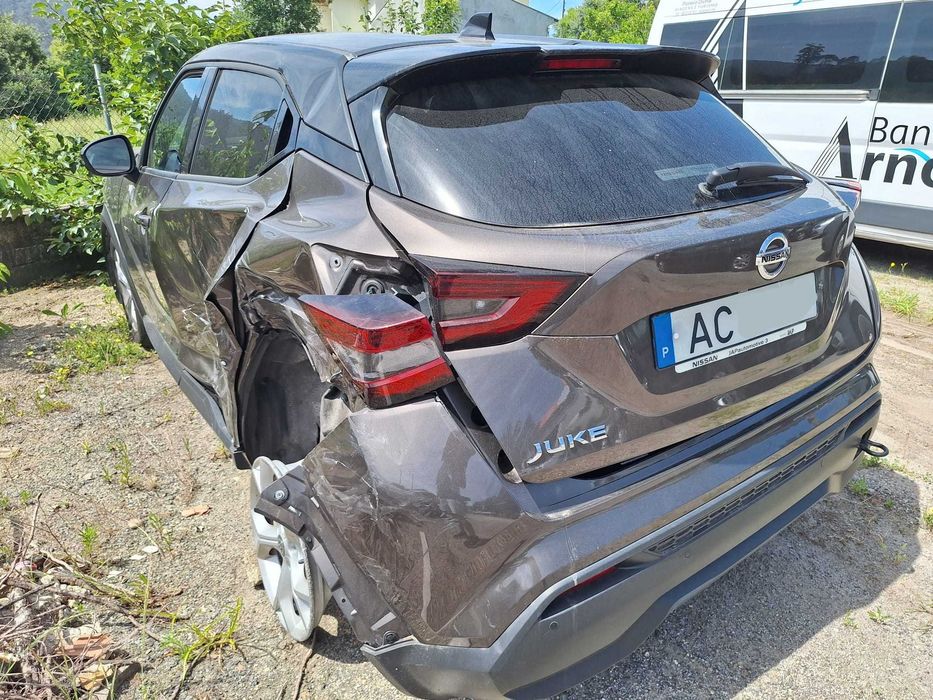 Nissan Juke 1.0 TSE temos material