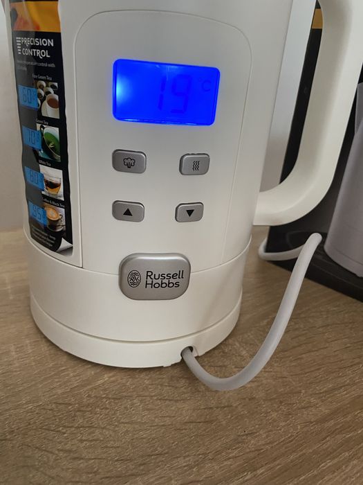Czajnik elektryczny Russell Hobbs Precision Control