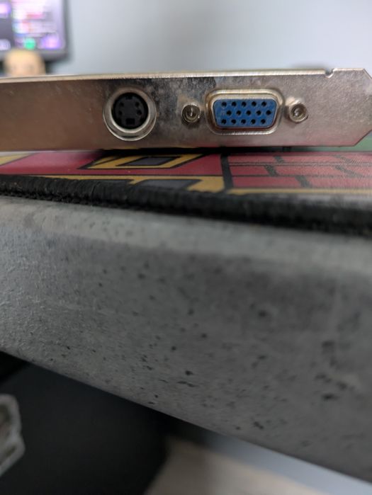 Karta Graficzna GeForce MX4000L