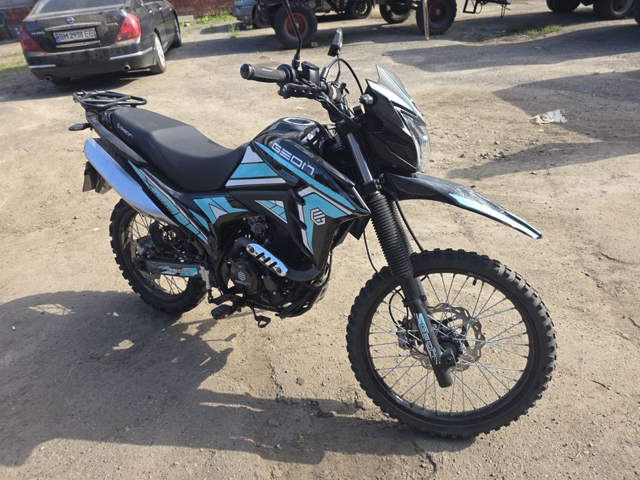 Продам Geon X-LINE 250